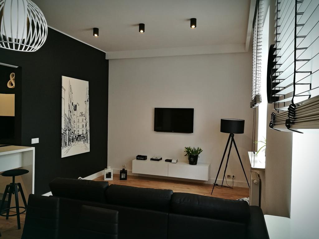 Black&White Apartment- Wierzbowa 5 Poznan Ngoại thất bức ảnh