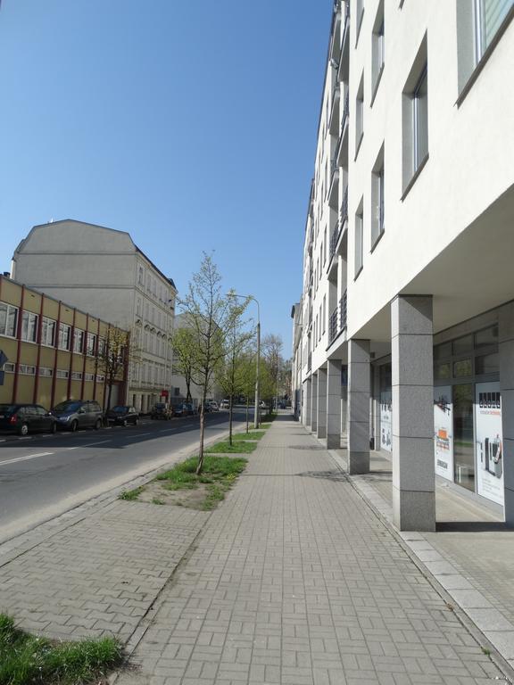 Black&White Apartment- Wierzbowa 5 Poznan Ngoại thất bức ảnh